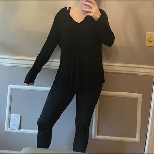 Old navy black long sleeve shirt